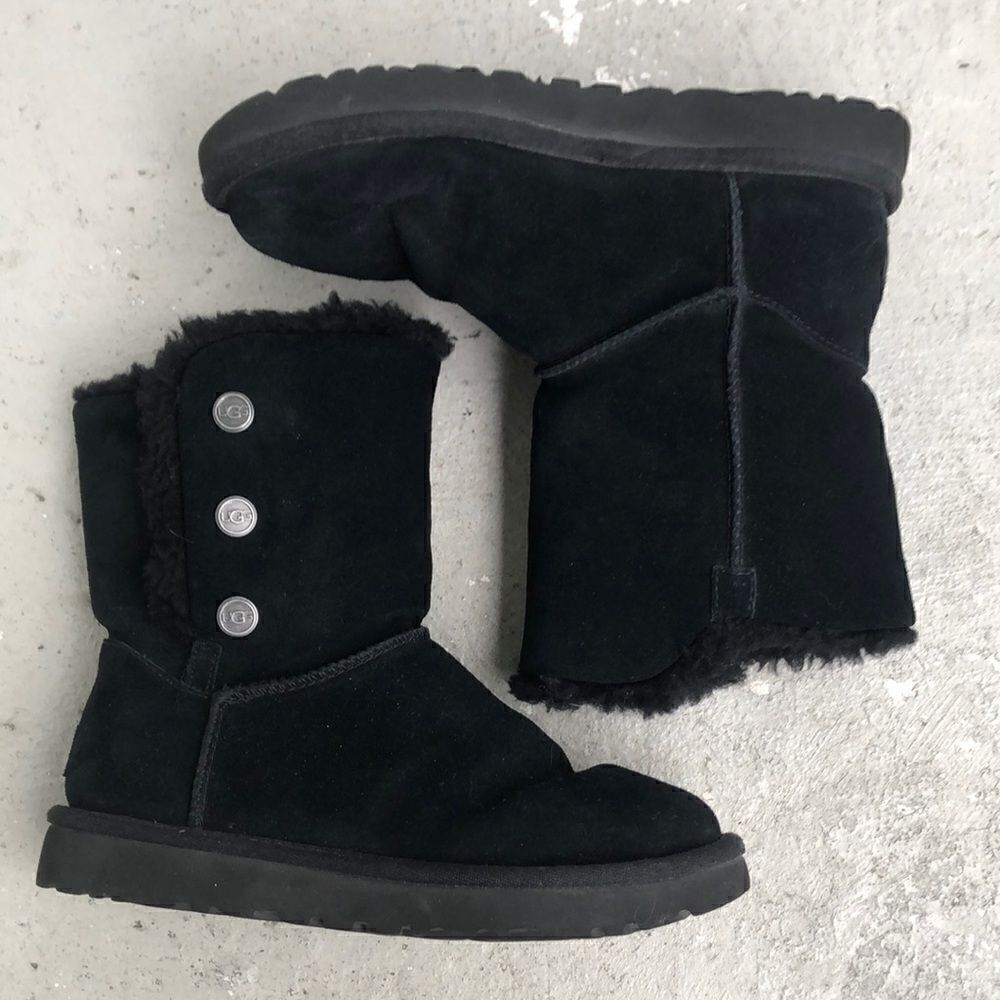 Ugg Mini Turnlock 